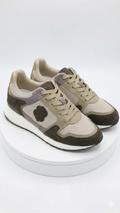 BOS-05 - shoes ch s26-03