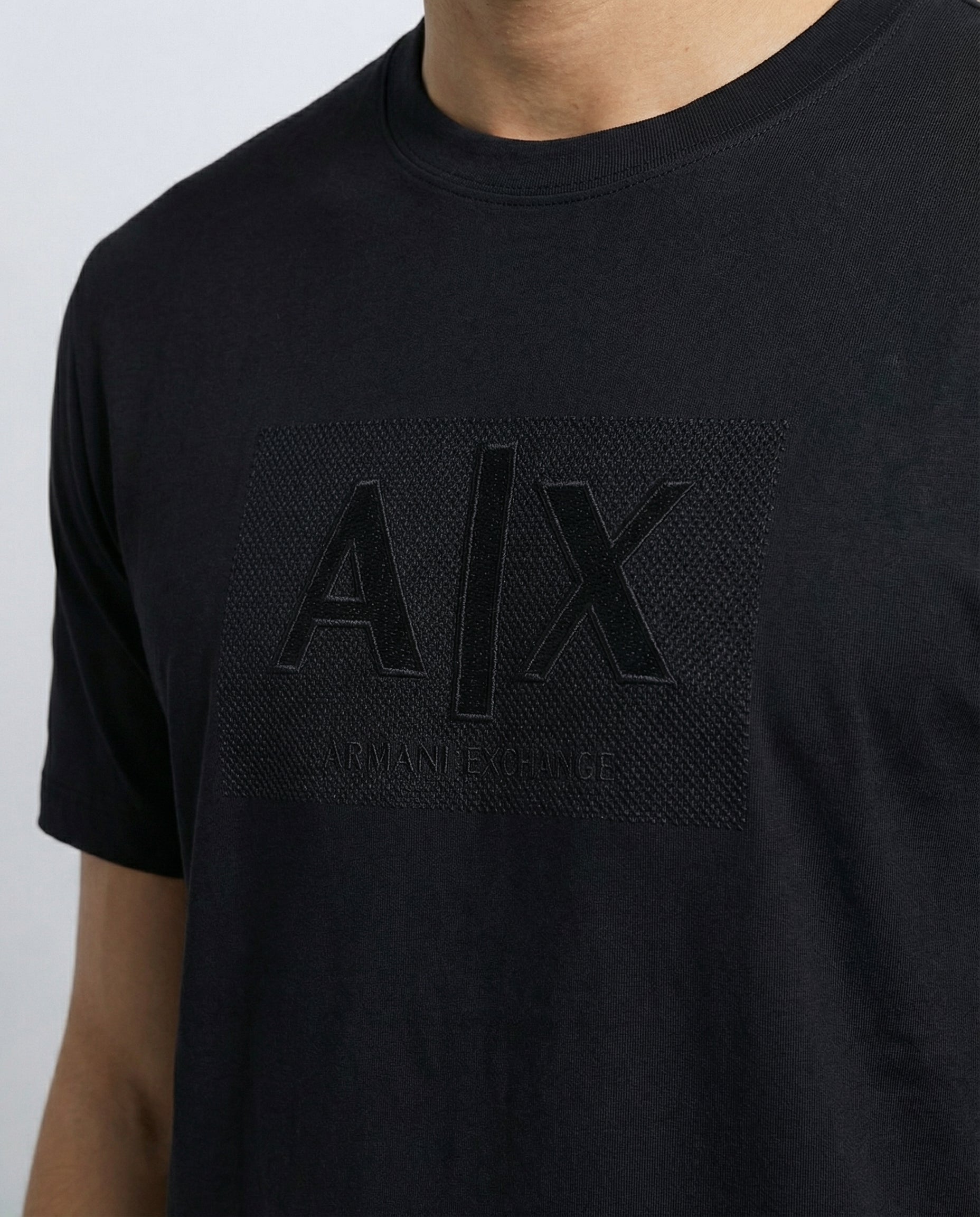 AX-01 - round ab-c s26-04