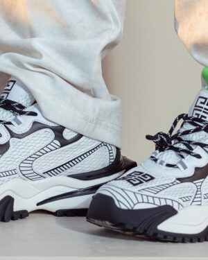 GIV-03 - shoes kr s25